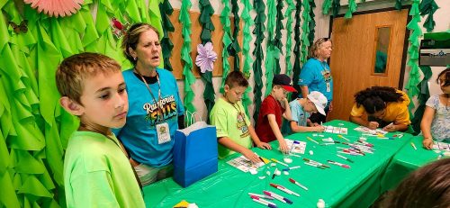 26-VBS-Day1-Gallery-085