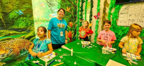26-VBS-Day1-Gallery-016