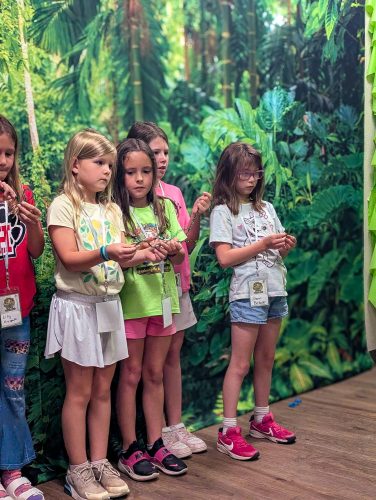 26-VBS-Day2-Gallery-066