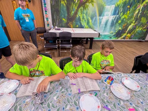 26-VBS-Day3-Gallery-50